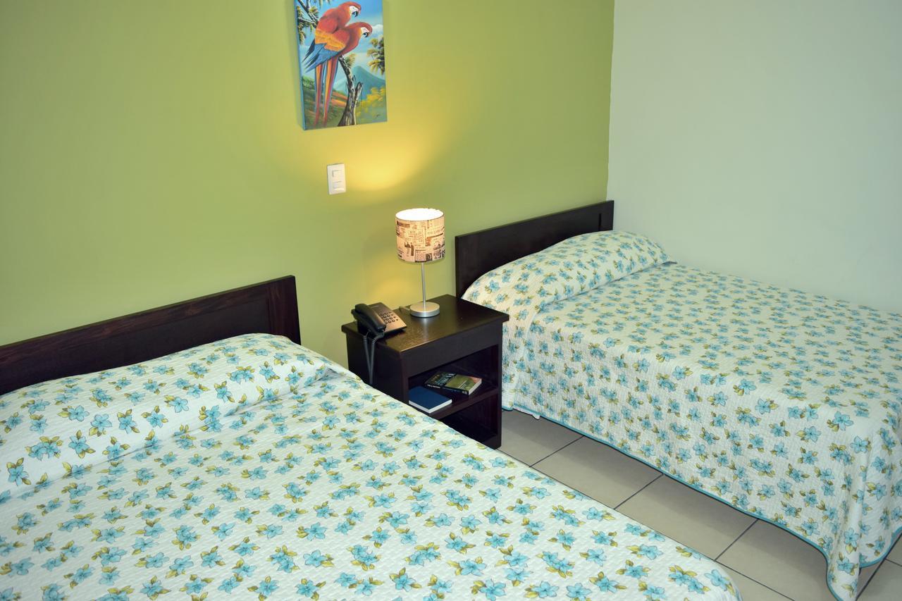Hostal De Asturias San Salvador Exteriör bild