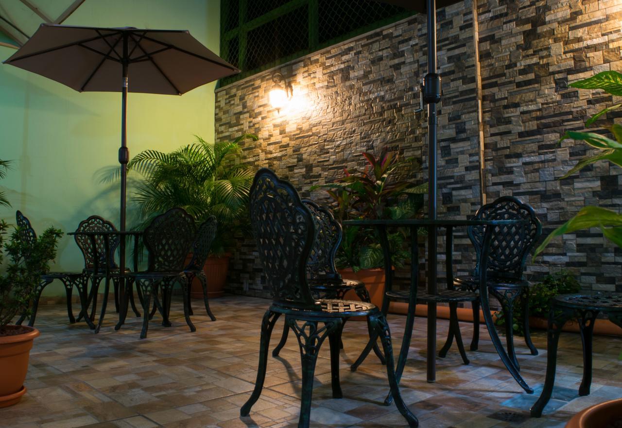 Hostal De Asturias San Salvador Exteriör bild